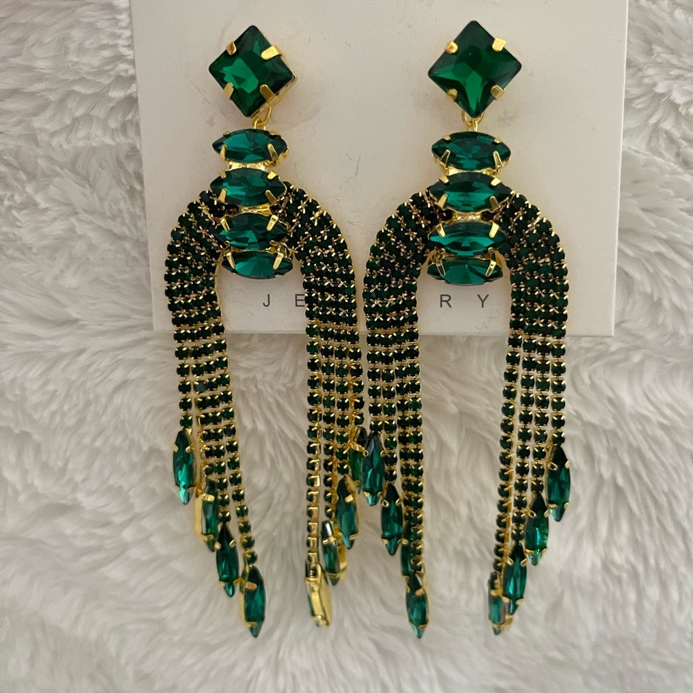 Emerald rhinestone drop earring